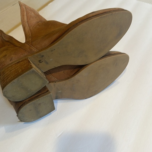 Jeffrey Campbell handmade Ibiza ankle split booties camel light tan with heel - Picture 8 of 13